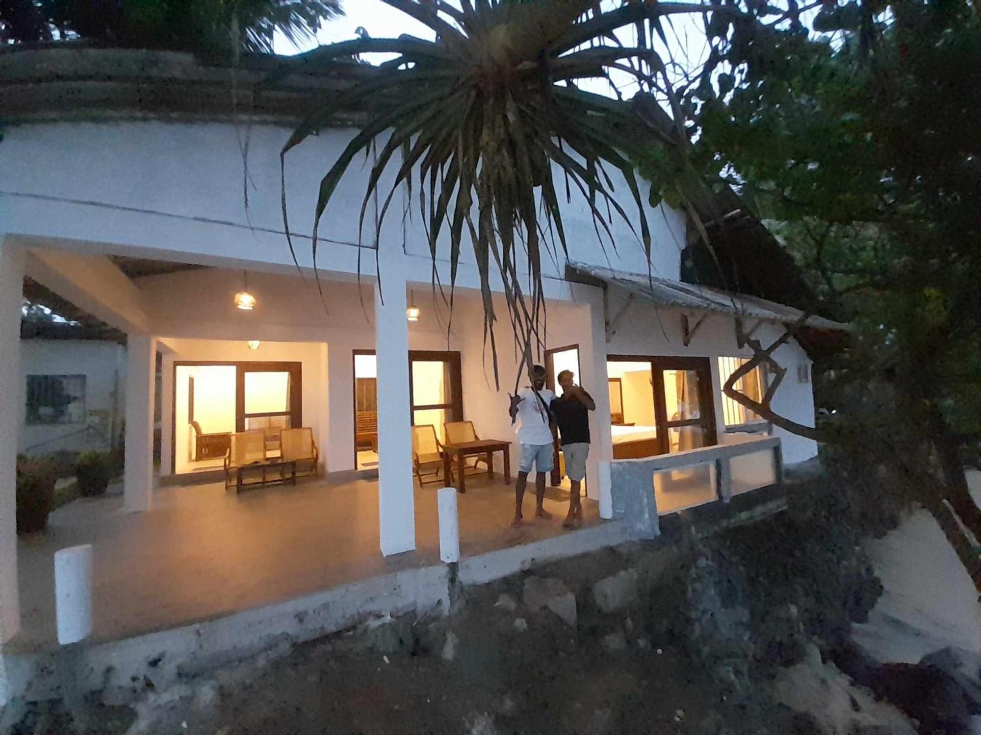 Sooriya Villa タール エクステリア 写真